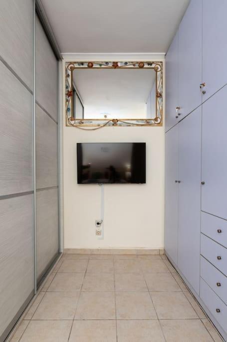 Apartmán Αθήνα/ Κέντρο Δίπλα Στα Νοσοκομεία & Τα Αξιοθέατα Exteriér fotografie