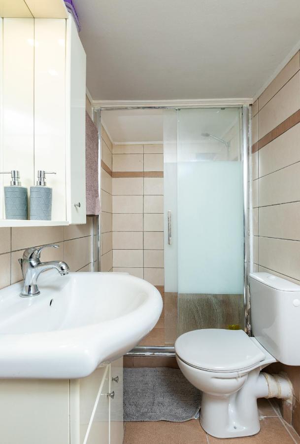 Apartmán Αθήνα/ Κέντρο Δίπλα Στα Νοσοκομεία & Τα Αξιοθέατα Exteriér fotografie